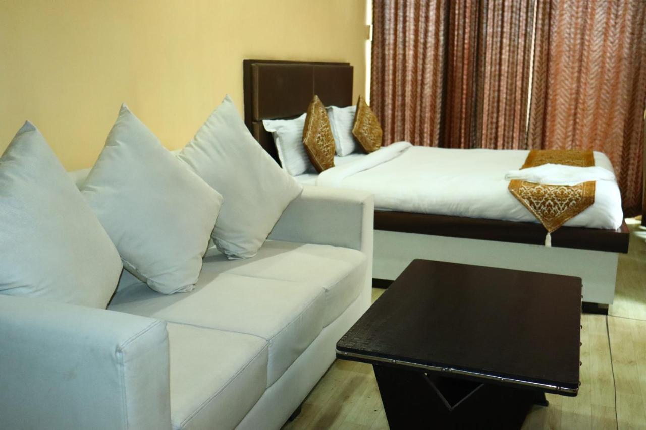 Harsh Regency Hotel Ranchi Exterior photo
