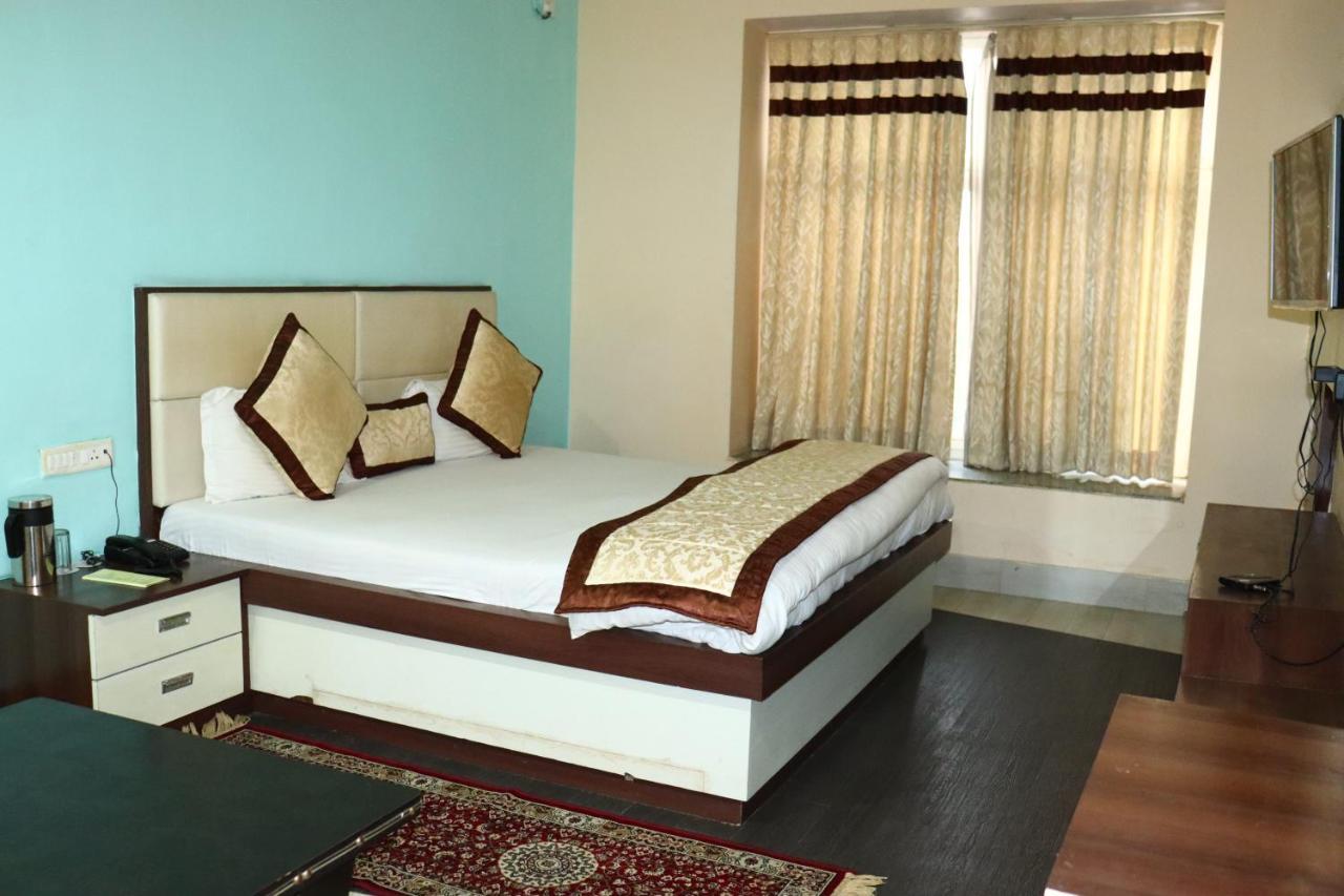 Harsh Regency Hotel Ranchi Exterior photo